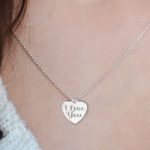 heart-on-lady-I-Love-You-500p-18k